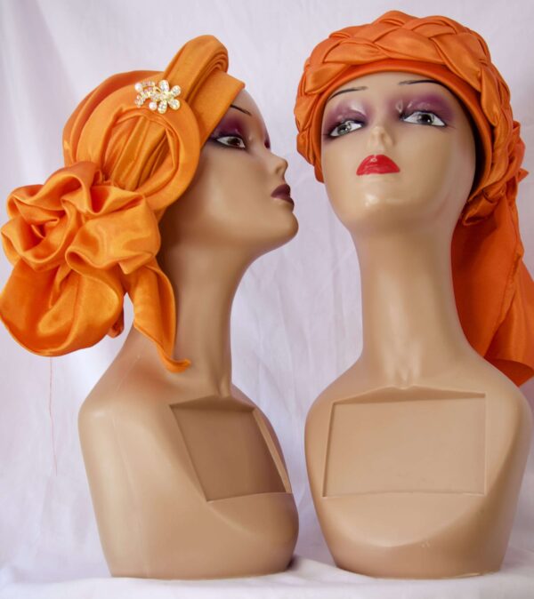 Foulard Déjà Confectionné – Couleur Orange avec Motif sur le Côté