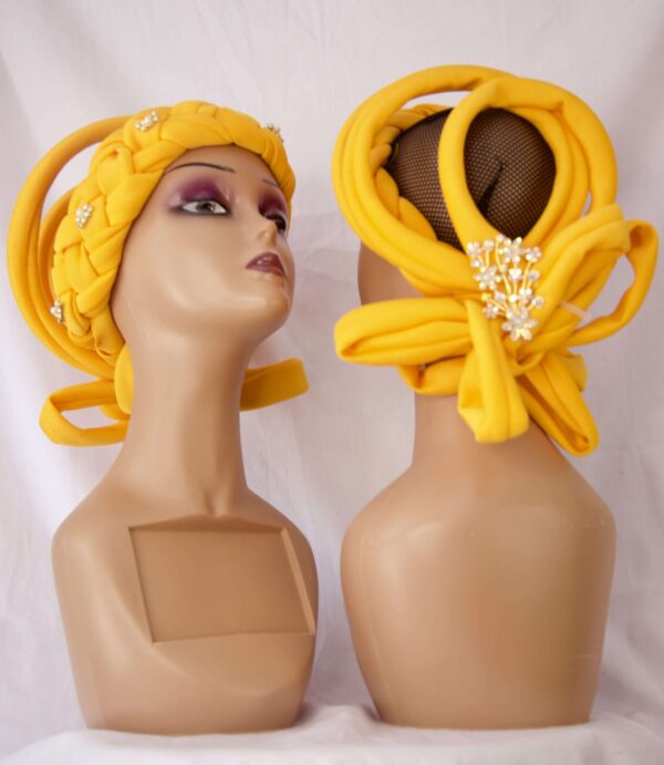 Foulard Déjà Confectionné Modèle Tressé – Couleur Jaune avec Brosse Argentée sur le Côté