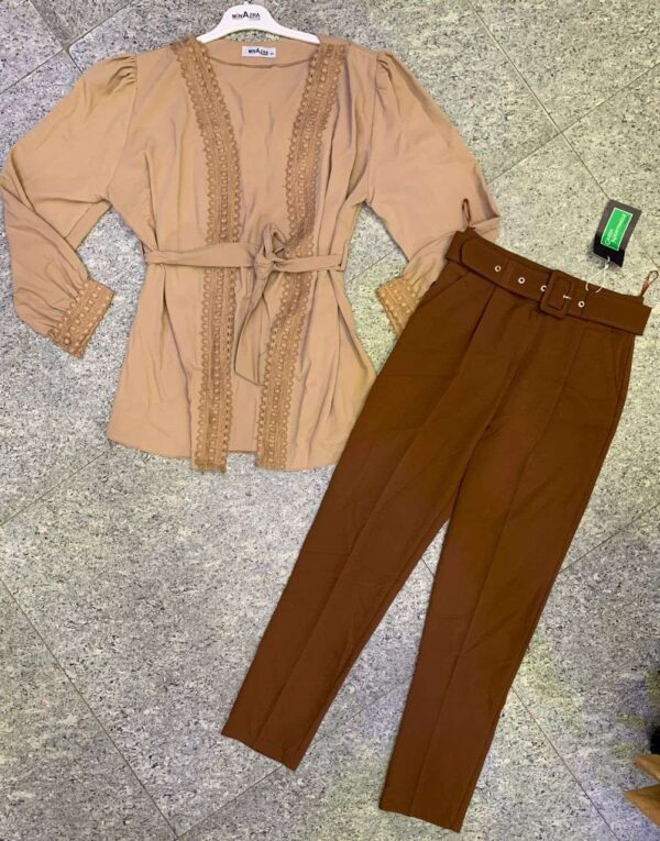 Ensemble Pantalon avec Haut pour Grande Dame – Tenue Élégante et Confortable avec Coupe Flatteuse, Idéal pour un Look Chic et Moderne en Toute Occasion – Image 9