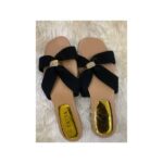 Sandales pour Femmes – Noires avec Détails Dorés et Élégante Boucle