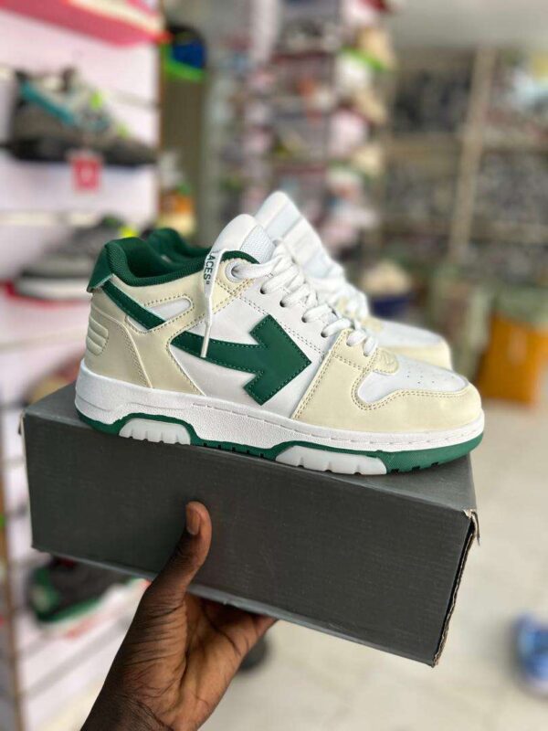 Chaussures Off-White pour hommes : style audacieux et contemporain. Alliez confort et tendance avec ces modèles qui rehausseront votre look au quotidien. – Image 5