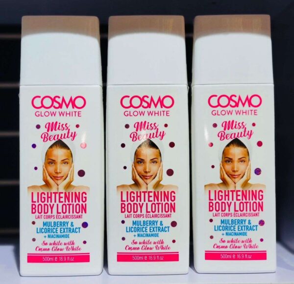Lotion éclaircissante pour le corps Cosmo Glow White 500 ml - Extrait de mûre et de réglisse, réduit l'apparence des rides, pour hommes et femmes.