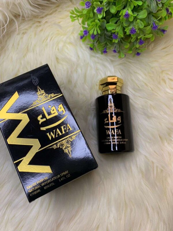 Oud Parfum WAFA 100 ml : Une Eau de Parfum Intense et Envoûtante aux Notes Bois d'Oud, Épices et Musc pour Une Expérience Olifactive Inoubliable