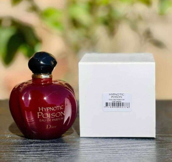 HYPNOTIC POISON – DIOR Eau de Parfum 100 ml – Parfum envoûtant et sensuel pour femmes, notes orientales et vanillées, élégance intemporelle et séduction intense.