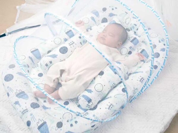 Lit Bébé Portable avec Moustiquaire – Confort et Protection pour un Sommeil Paisible