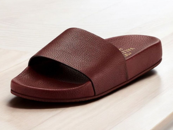 Sandales en cuir minimalistes pour homme – Modèle Élégance Bordeaux